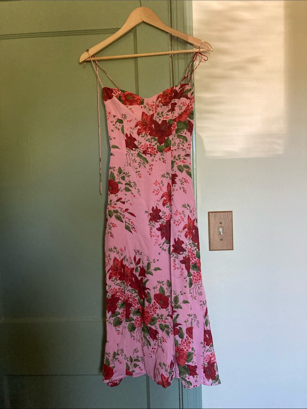 Classic Reformation Dress with gorgeous print